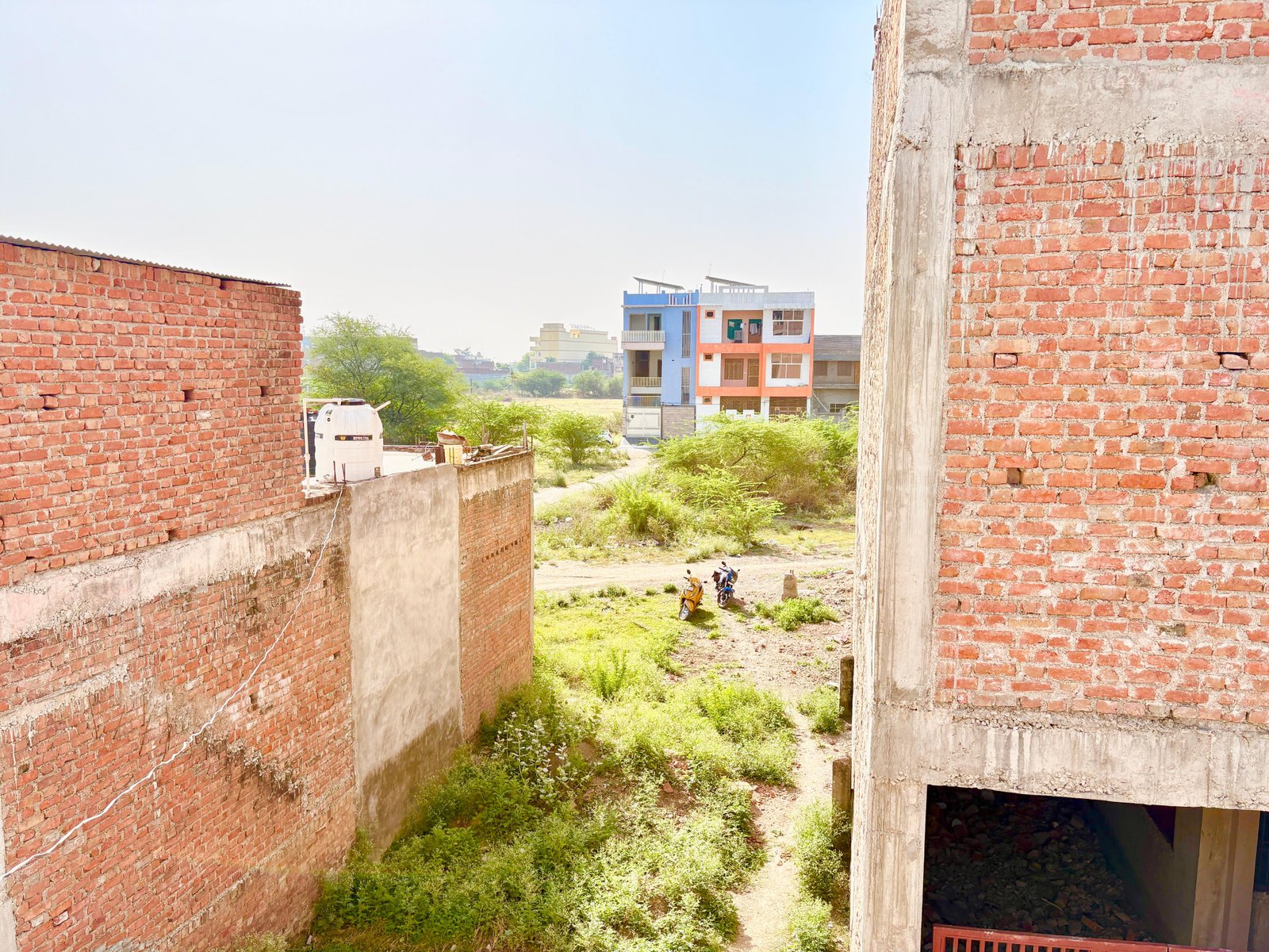 मेडिकल कॉलेज के पास 25*51 Sqft का मकान  gallery 3