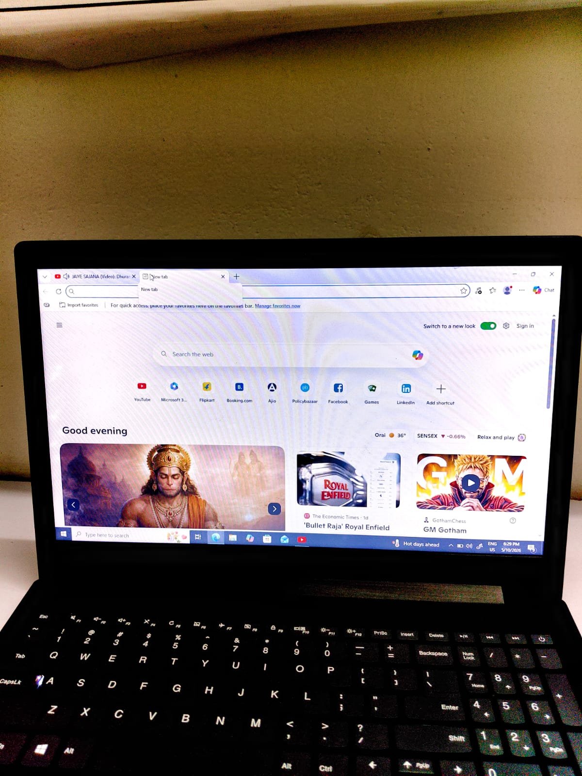 Lenovo IdeaPad 330 i3 6th Gen 4GB RAM 1TB HDD photo 2